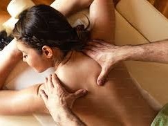 massage-detente-et-naturiste-a-paris
